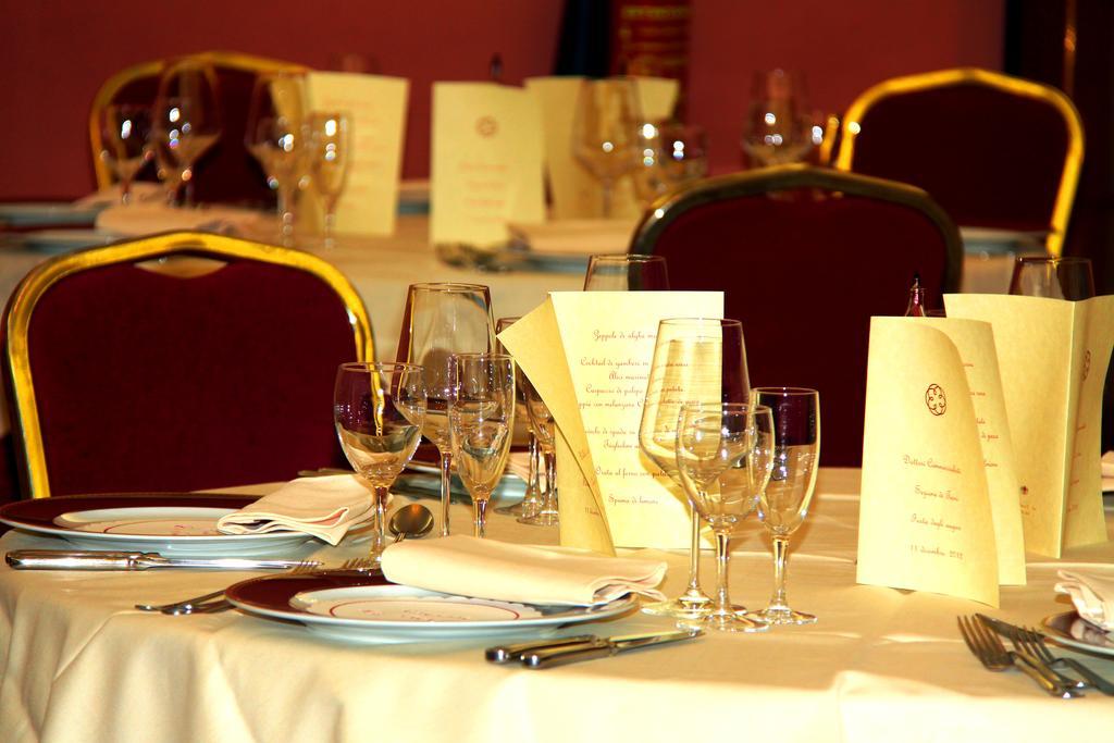 טרני Hotel De Paris מראה חיצוני תמונה