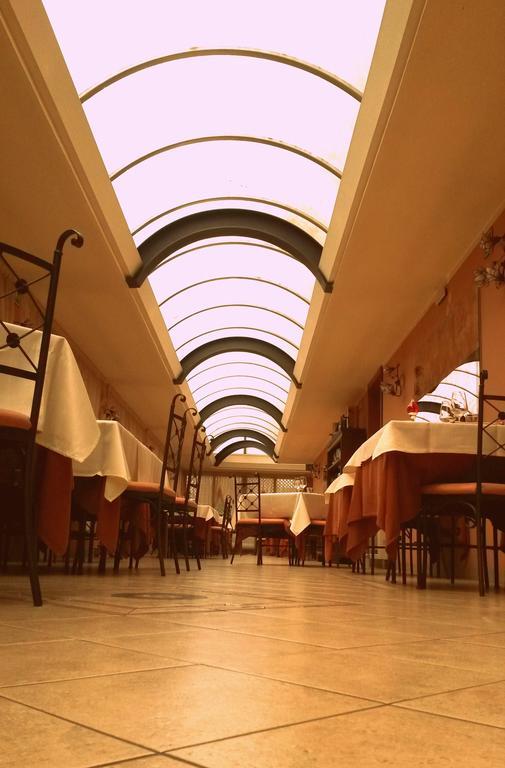 טרני Hotel De Paris מראה חיצוני תמונה