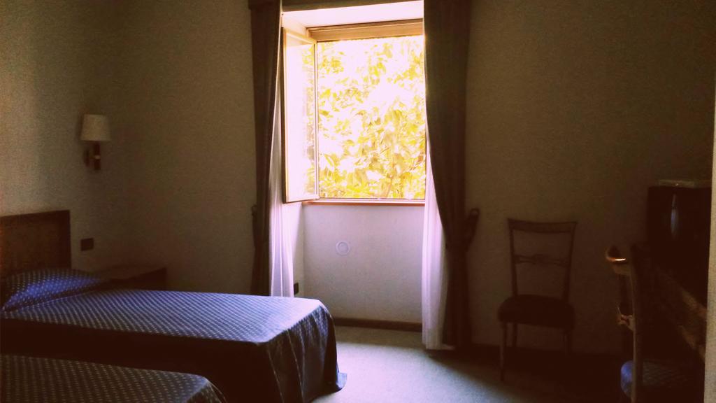 טרני Hotel De Paris מראה חיצוני תמונה