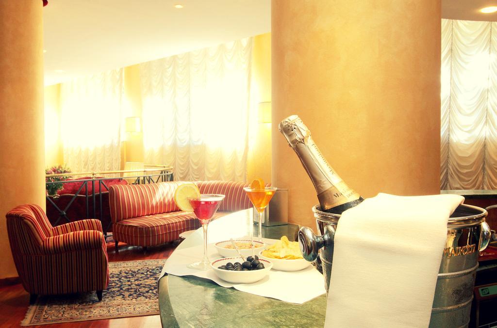 טרני Hotel De Paris מראה חיצוני תמונה