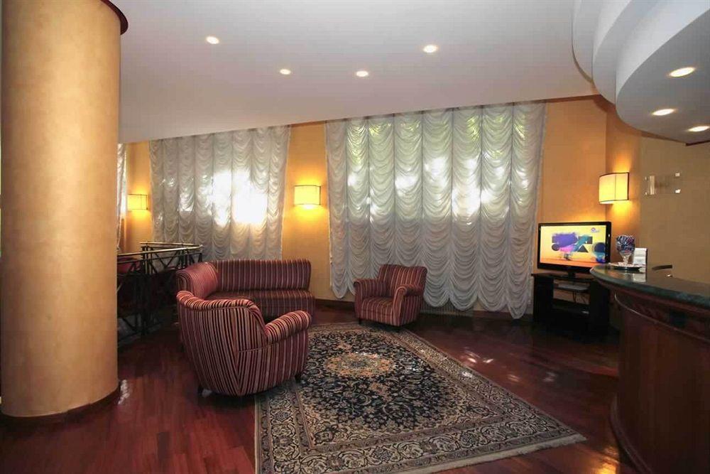 טרני Hotel De Paris מראה חיצוני תמונה