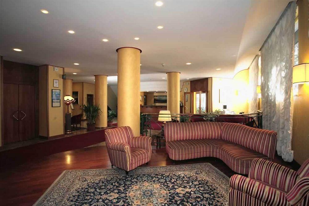 טרני Hotel De Paris מראה חיצוני תמונה