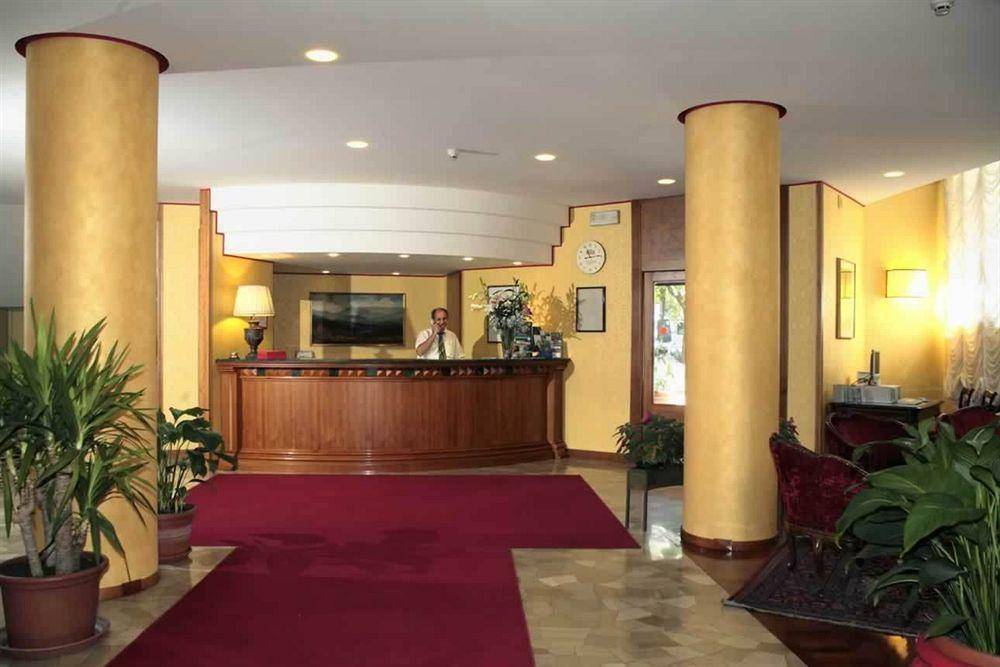 טרני Hotel De Paris מראה חיצוני תמונה