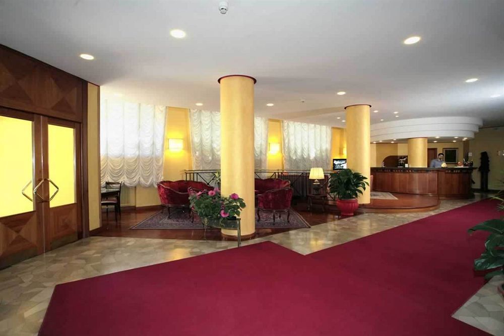 טרני Hotel De Paris מראה חיצוני תמונה