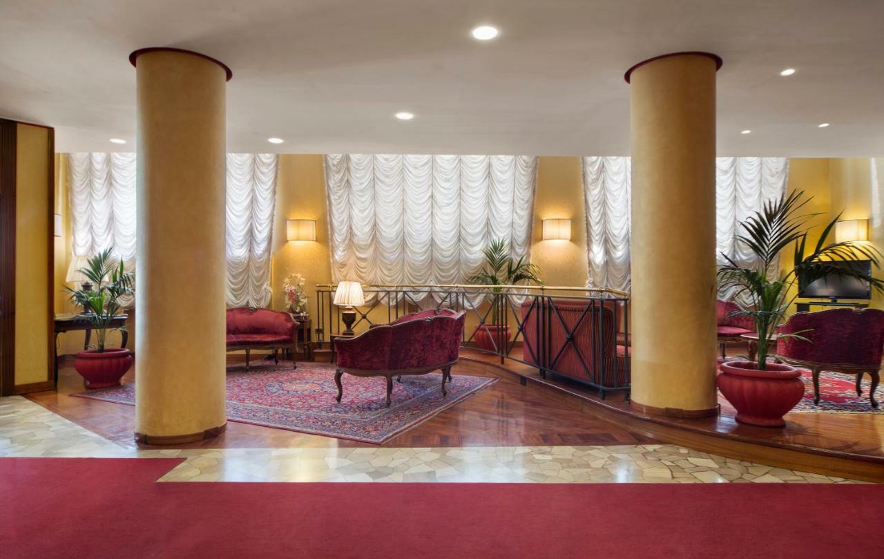 טרני Hotel De Paris מראה חיצוני תמונה