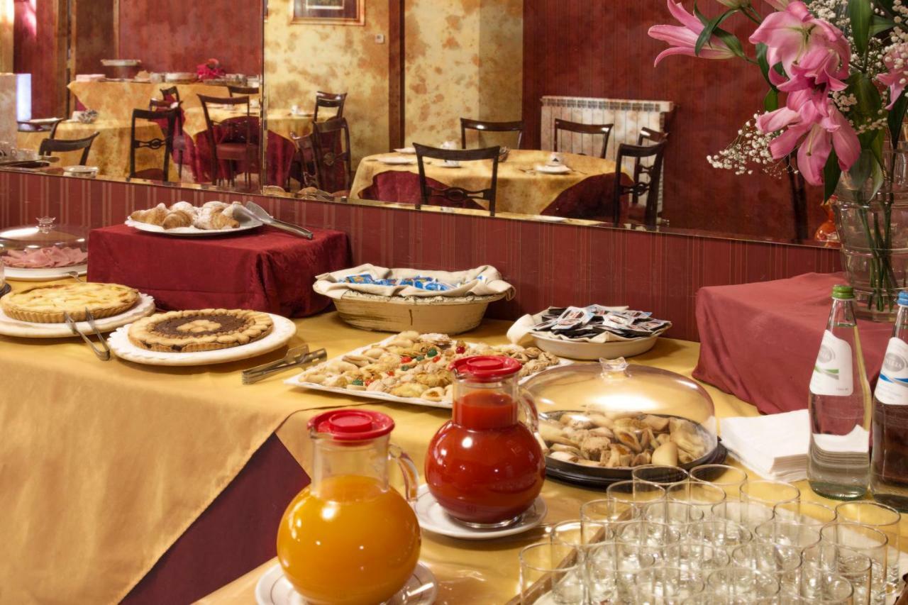 טרני Hotel De Paris מראה חיצוני תמונה